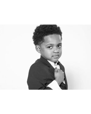 Vanity Alpough Instagram - Happy 5th Birthday to my twin babies that has came into my world and made things a little harder but a lot better! These 2 are giving me and their dad a run for our money literally lol, from Zoey turning out just like her mama and absolutely loving to shop and is into all the glitter hunty! To Karter bouncing around, bouncing around, bouncing literally and keeping our hospital bill lit! This duo has really added noise and light into our household and I’m enjoying every minute! Time has flown by and these are my last little babies so @ittakes2babies it’s your world! 
🗣LetsGo