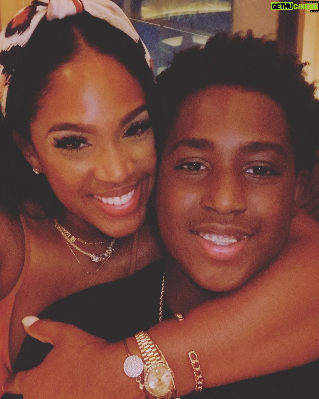 Vanity Alpough Instagram - My #MCM @kendrick_perkins777 He’s really the best kid a mother could ask for🖤