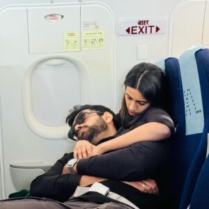 Varun Tej Instagram - Happy birthday nihaaaaaaaaa!!!
Love you loads and loads.♥️

@niharikakonidela