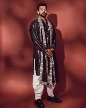 Varun Tej Instagram - Diwali 2023!🪔

Styled by - @ashwin_ash1 & @hassankhan_3 

Outfit - @labelaham 

Hair styling - @rajesh_bunty234_ 

Shot by - @ishan.n.giri