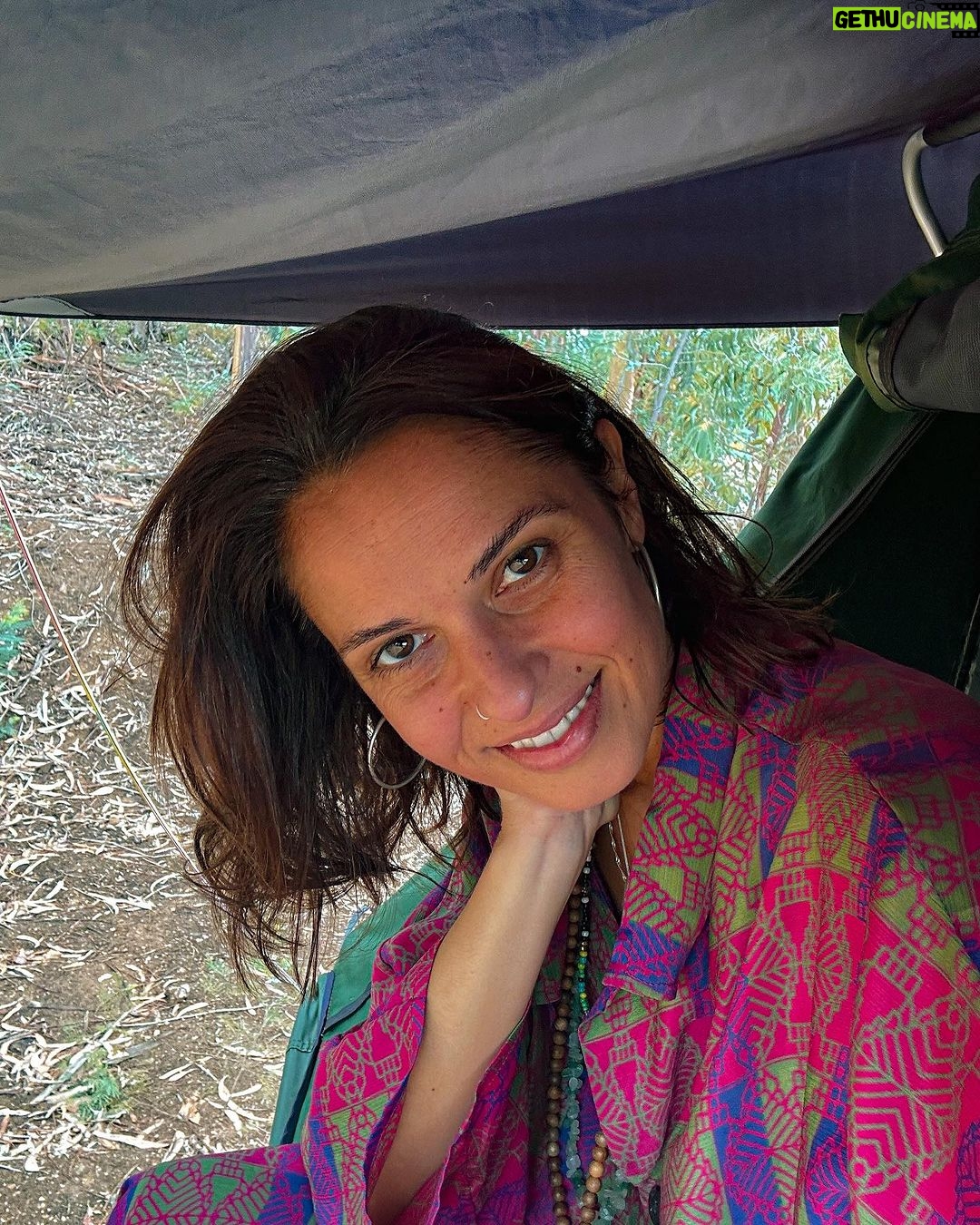 Vera Kolodzig Instagram - Quando levas literalmente a casa às costas. . . . @kia_portugal @topotents #kia #kiaportugal #camping #topotens #nature #intothewild #parceria