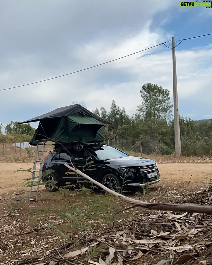 Vera Kolodzig Instagram - Quando levas literalmente a casa às costas. . . . @kia_portugal @topotents #kia #kiaportugal #camping #topotens #nature #intothewild #parceria