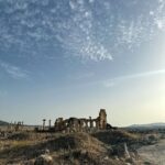 Vera Kolodzig Instagram – Dia 6: Volubilis
Nunca fui ao Templo de Diana em Évora, mas já fui às ruínas romanas em Marrocos 🫣
.
.
.
#morocco #roadtrip #volubilis #meknes #romanruins #ruinasromanas