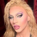 Vespi Instagram - Catch me or I go Houdini 🪄✨ —— #reels #transformation #dragtransformation #makeuptransformation #maletofemale #dragmodel #drag #dragqueen #dragmakeup #dragqueen #dragqueenfrance #rupaulsdragrace #rupaulsdragrace #dragrace #french #parisianqueen #frenchdrag #queer #lgbt #localqueen #waist #corset #vespi Folies Bergère