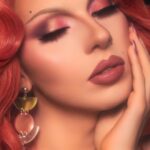 Vespi Instagram - Quel honneur d’avoir été modèle pour la campagne de la nouvelle palette de mon meilleur ami @thefrenchbeautyboy avec @adezzo_beauty et d’avoir un fard à mon nom !! Photo et maquillage par @thefrenchbeautyboy ✨ Je portes les fards « Vespi », « Trend », « Pépite » et « Spacer » Toujours avec mes ongles de @nail_barge 💅🏻 #dragmodel #drag #dragqueen #dragmakeup #dragqueen #dragqueenfrance #rupaulsdragrace #rupaulsdragrace #dragrace #french #parisianqueen #frenchdrag #queer #lgbt #localqueen #waist #corset #vespi Paris, France