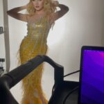 Vespi Instagram - ✨🎤🪩 DALIDA 🪩🎤✨ Last pictures and backstages Swipe, you won’t be disappointed 🤭 ——- 📹 @thefrenchbeautyboy 💇‍♀️ @alexis.parente ✂️ @antonio_pizzino 🪶 @plumesdeparis 💅🏻 @mel_on_the_nails ——— #dragrace #dragracefrance #rupaulsdragrace #teamvespi #teamvespiche #vespi #drag #dragqueen #rpdr Paris, France