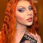 Vespi Instagram - ✨SURPRISE SURPRISE !! ✨ J’ai le plaisir de vous annoncer que je suis l’égérie du second lancement de la palette RUNWAY de @thefrenchbeautyboy et @adezzo_beauty Une palette hyper polyvalente, qui me tiens énormément à cœur et dont je ne me lasse pas 🔥 Et pour l’occasion vous pouvez utiliser le code VESPI10 qui donne droit à -10% sur tout le site (inclus paillettes sisi et pack) ENJOY ✨ —— #dragrace #dragracefrance #rupaulsdragrace #teamvespi #vespi #drag #dragqueen #rpdr #makeup #dragmakeup #maquillage #adezzobeauty Paris, France