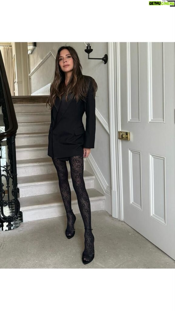 Victoria Beckham Instagram - VB TIGHTS EXCLUSIVE.. AVAILABLE NOW! The tights that *really* hold you in and give you the most incredible leg!! My VB Monogram Lace Tights are a huge part of my winter wardrobe right now.. they’re so versatile and comfortable! Shop now at VictoriaBeckham.com and at 36 Dover Street.. Kisses! xx VB