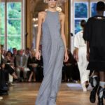 Victoria Beckham Instagram - VICTORIA BECKHAM SPRING SUMMER 2024 @Nikolina.Vrekic @Farah_Nieuwburg #DenyseTumukunde @Col_thedoll Styling: @Jane_How Casting: @Piergiorgio @DMCasting Hair: @AnthonyTurnerHair Hair tools and Products: @WellaHair @GHDHair Make-Up: @FaraHomidi Makeup Looks: @VictoriaBeckhamBeauty Nails: @AlexandraJanowski Music: @MichelGaubert @Chamberlainsteps Production: @BureauBetak Video and Live Stream: @BureauFuture #VBSS24