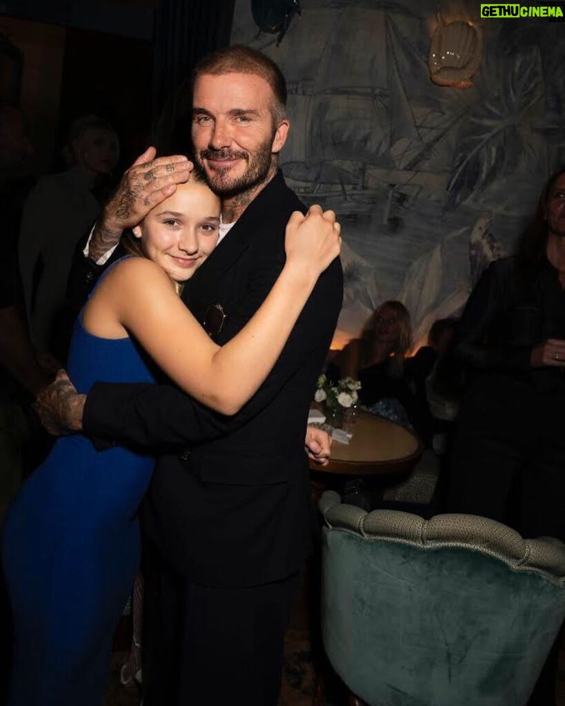 Victoria Beckham Instagram - Fun night with my family, friends and @VictoriaBeckhamBeauty celebrating my #VBSS24 show and #VBFragrance launch at @CafeLaPerouse_Paris!!! Kisses xx