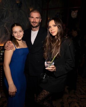 Victoria Beckham Instagram - Fun night with my family, friends and @VictoriaBeckhamBeauty celebrating my #VBSS24 show and #VBFragrance launch at @CafeLaPerouse_Paris!!! Kisses xx