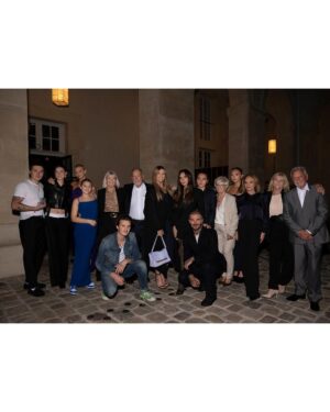 Victoria Beckham Instagram - Fun night with my family, friends and @VictoriaBeckhamBeauty celebrating my #VBSS24 show and #VBFragrance launch at @CafeLaPerouse_Paris!!! Kisses xx