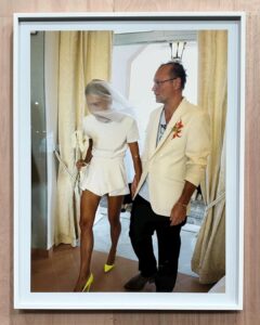 Victoria Beckham Instagram - Congratulations #JuergenTeller on closing such an incredible exhibition yesterday at @Le_Grand_Palais!! What an incredible once in a lifetime achievement. Can’t wait to share our latest collaboration... Bisous @doviledrizyte @themarcjacobs @davidbeckham xx