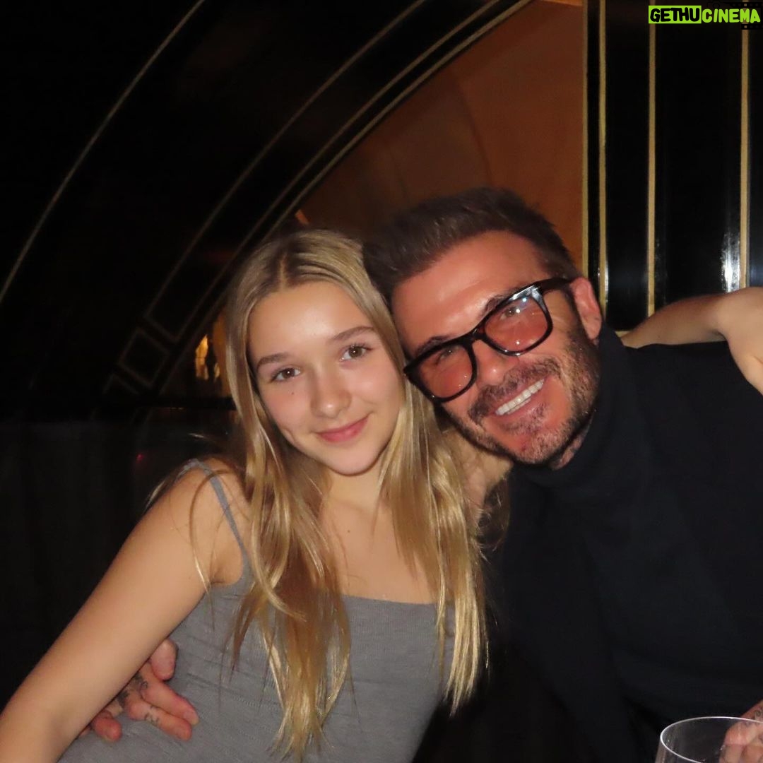 Victoria Beckham - 785.9K Likes - Special night with my family.I love you all so much x @davidbeckham @romeobeckham @cruzbeckham @mimimoocher #harperseven @jackie.adams_ we miss you @brooklynpeltzbeckham @nicolaannepeltzbeckham xx