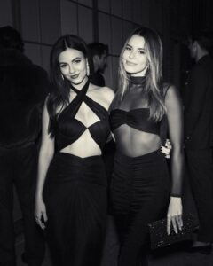 Victoria Justice Instagram - A little late on this, but thank you for a wonderful evening @omega 🖤. Missin’ the big 🍎 already!! NYC
