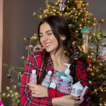 Victoria Justice Instagram - Waking up to @hempzofficial under the tree?! The perfect gifts for family and friends but don’t forget to add them to your own wishlist 😉 Share this with someone you’d want to open your Hempz gifts with this holiday season! Shop them @ultabeauty and my link in bio 🥰 #hempz #hempzpartner