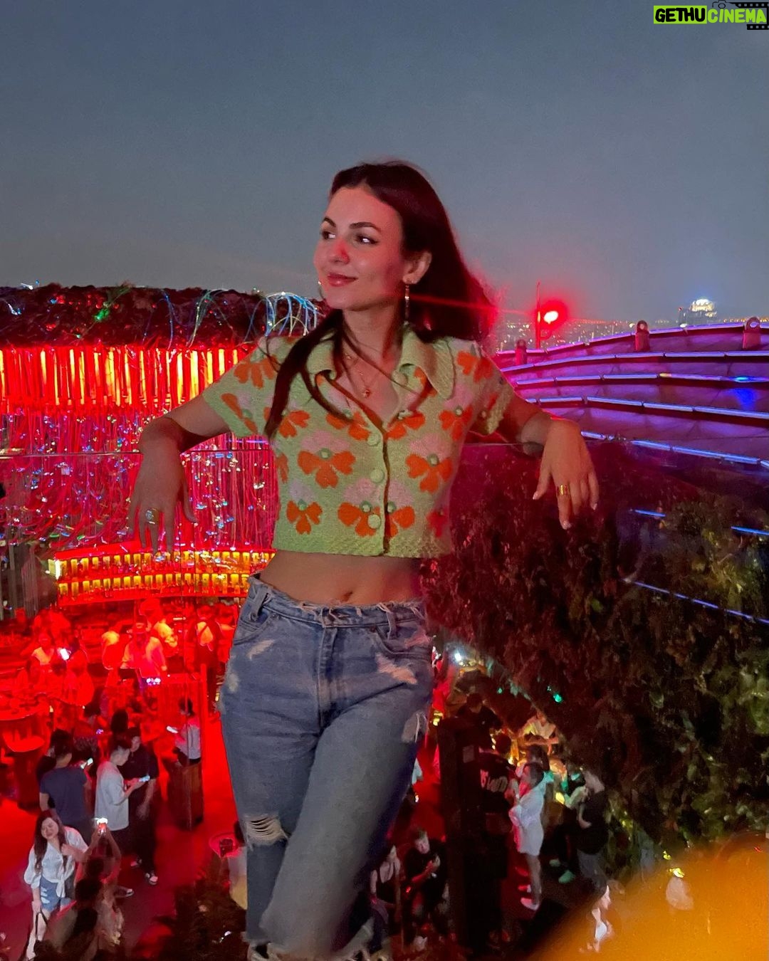 Victoria Justice Instagram - Bangkok be bangin’ 💕 Bangkok, Thailand