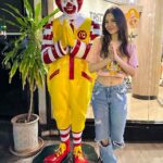 Victoria Justice Instagram - moments 🇹🇭🎥🙏🏼💕 Thailand