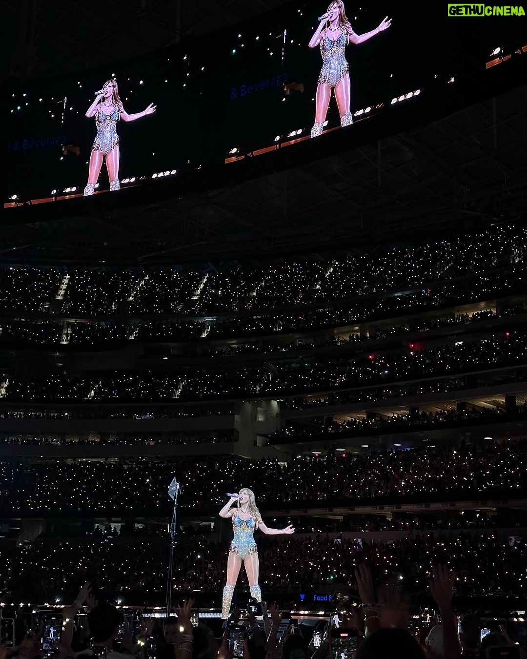 Victoria Justice - 641.9K Likes - A night to remember 🤩🫶🏼
#ErasTour