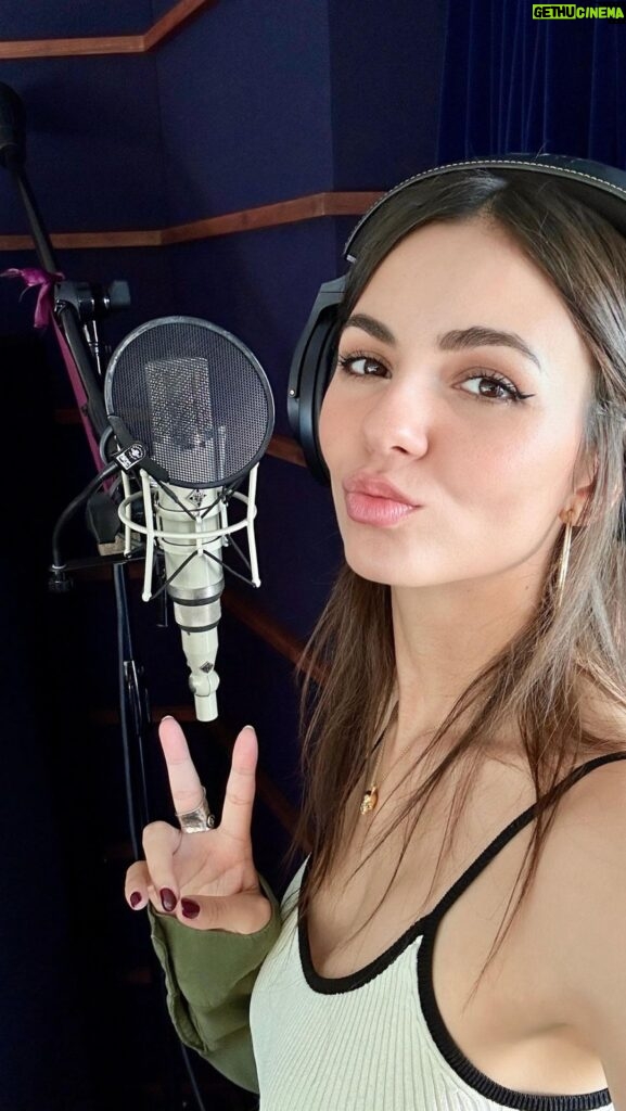 Victoria Justice Instagram - The journey continues, stay tuned… 😏 Thank you to everyone who’s gone on this journey with me, I appreciate it you more than you know 🤍