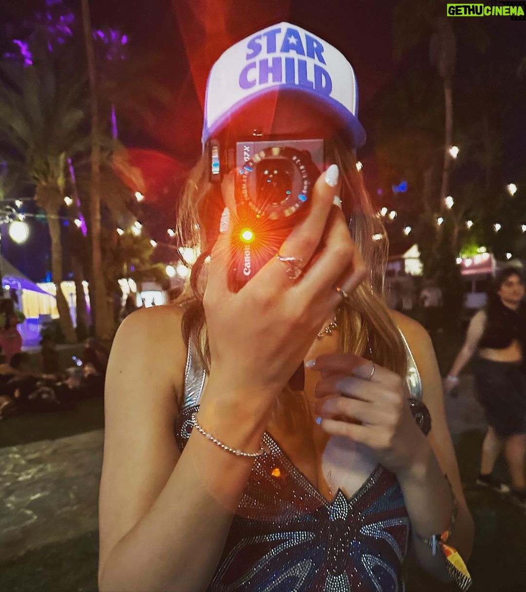 Victoria Justice Instagram - The last of Coachella in the camera roll πΈπ΄
