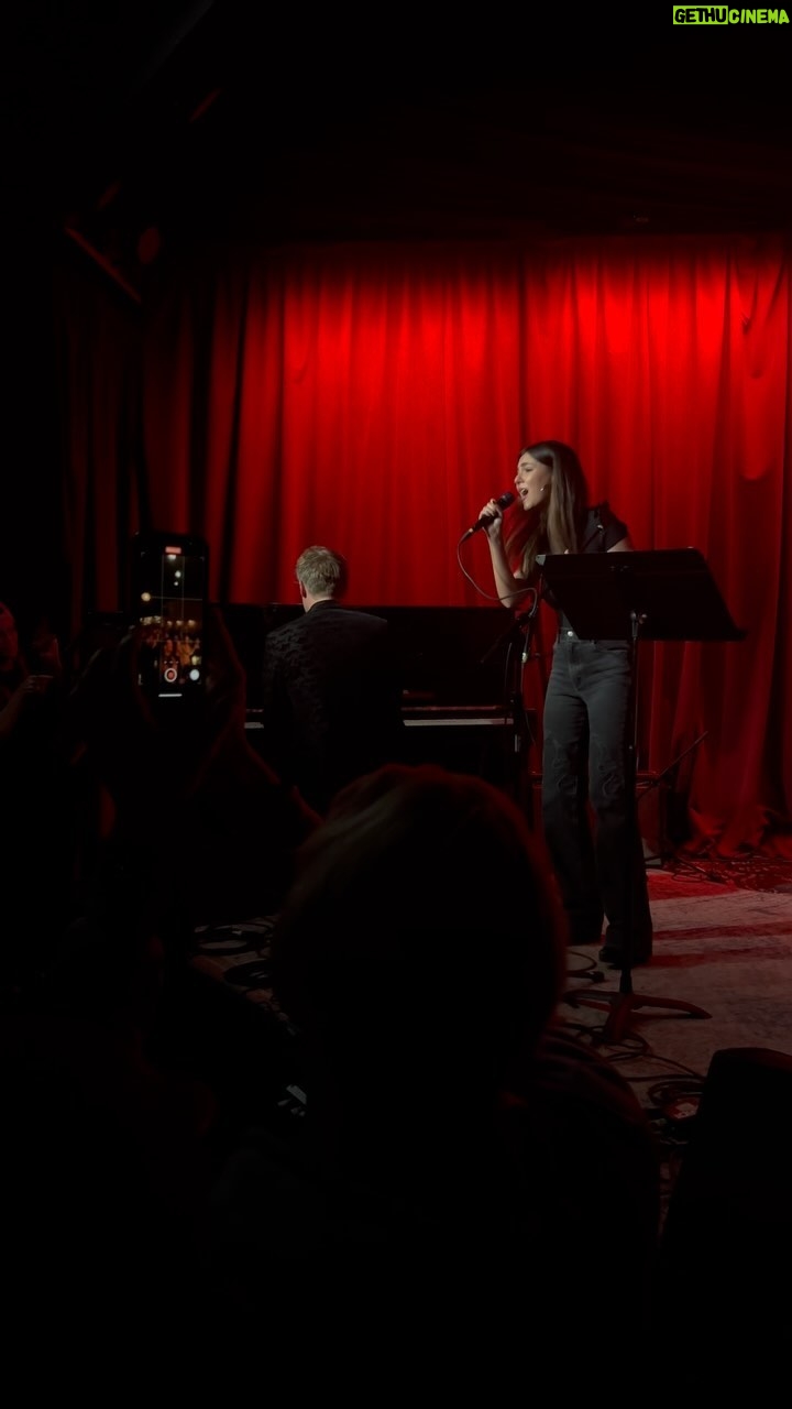 Victoria Justice Instagram - Big girls don’t cry, but they do experience performance anxiety 😬 Recently I had the honor of performing BGDC with @tobygadmusic at the iconic hotel cafe. I was soooooo nervous about this! I hadn’t performed in 10 YEARS guys. But guess what? It went so well & I had SO much fun. Thank you Toby, for pushing me out of my comfort zone and reminding me why I love performing so much in the first place. Growth & change happen when you’re uncomfortable! I hope this can be the sign you need to take that leap of faith for yourself. Love you guys & looking forward to more moments like this in the future 🥲 xoxoxox