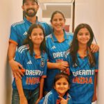 Vikrant Massey Instagram – My Monkeys 🐵🙈🙉🙊❤️

@aadhirakhurana @my4a._.k12 @aaira_khurana @sheetalthakur