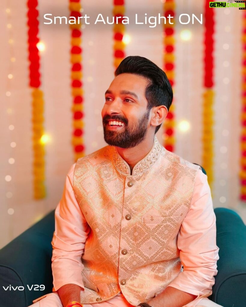 Vikrant Massey Instagram - Embrace the festive vibe and let your #FestiveAura shine bright! 🌟✨ Capture every beautiful moment with the incredible @vivo_india V29's Night Portrait with Smart Aura Light feature, making this Diwali season truly unforgettable. #vivoV29 #TheMasterpiece #DelightEveryMoment #ThePortraitMasterpiece #vivoindia