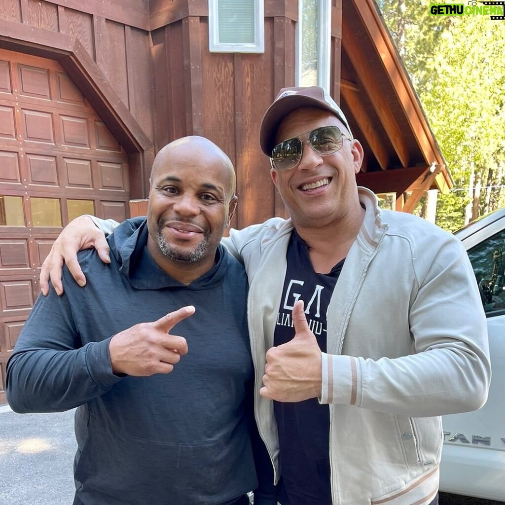 Vin Diesel Instagram - Those who have followed me know that I have had my share of encounters with Bears in the North East… usually after I have released a block buster movie. Haha. However I have been here in the north west and I have heard about the bear pop up here and to my surprise I actually ran into a bear of a human! Haha. @dc_mma I can’t tell you how many times I have watched this man perform in awe of his ability and character. I know he is a hall of famer… but to meet this gentle soul in person is something else. Daniel Cormier has always been one of my favorites to watch compete… he is a genuine soul. Blessed am I. All love, Always.