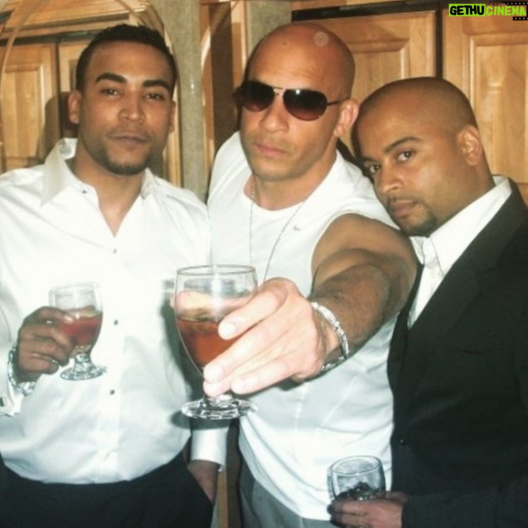 Vin Diesel - 1.3 Million Likes - Pa mi gente...
#Tbt
@donomar @jessyterrero