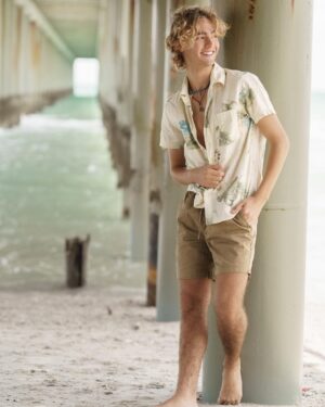 Vincent Michael Webb Instagram - American Eagle Photoshoot in Myrtle Beach ( and behind the scenes) 
Photographer @perfectshotpro 
📸 
#americaneagle #ae #atlantaphotographer #fashionphotographer #teenmodel #blondeboy #15 #teenactor #beachboy #blondemodel #fashionboy #myrtlebeach #vincentwebb #vincentcancun