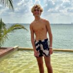 Vincent Michael Webb Instagram – Photoshoot with @dreykenlawes 📸 
#cancunphotographer 
@laww3z 
*
#cancunlife #mexicophotographer #teenmodel #modelo #teenactor #pullandbearcommunity #cancún #vincentcancun #vincentwebb Cancún México