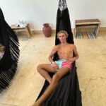 Vincent Michael Webb Instagram – Surf lessons 🏄‍♂️ @goodvibessurfschoolcancun 
🏄‍♂️ 
Follow my other account @vincentwebb.official !!
🌊 
#surfcancun #surflessons #cancunlife #beachboy #vincentcancun Cancún México