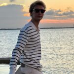 Vincent Michael Webb Instagram – Just enjoying Cancun ~ @vincentwebb.official 

#cancunlife #goldenhour #massimodutti #teenmodel #teenactor #16yearsold #teenboy #vincentwebb #vincentcancun Cancún México