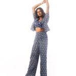 Vinusha Devi Instagram - Hey You ! 🧿 Team @indu_ig @yaradesigners @anupamasindhia @livingin24fps @vishaa_hairandmakeup @adorebypriyanka #easybrezeey #indigo #vinushadevi #photoshoot