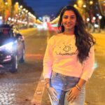 Vishnupriyaa bhimeneni Instagram – Merci France …. For a magical evening 🫶🌈⭐️💖❤️‍🔥🌈🌇🎄🎄🪔🪔🍬🍭🦄💫🌟🌟🥳🥳🤩🤩🤘

#vishnupriyaabhimeneni #traveling #withlove #blessed #france #magical #evening #dreamcometrue France-Paris