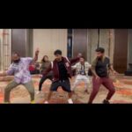 Vishwa Raghu Instagram - Bottley Kholo (Song): Guru Randhawa,Saiee M Manjrekar |Meet Bros|Star Boy LOC| Kuch khattaa Hoo jaay. Practice time with #gururandhawa under the Choreography of #vishwaraghuchoreographer Agra, Uttar Pradesh