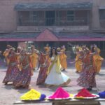Vishwa Raghu Instagram - "Vanaramma: Where tradition meets the dance floor." https://youtu.be/fGWo5WfRxTY . . . #varshini #vanarammasong #vanarammafullsong #madhupriya #holisong2023 #latestsongs2023 #varshinisounderajan #varshinihot #varshinidance