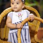 Vishwa Raghu Instagram - My little princess turns 1 year,,,,,😍😍👏👏👏😘😘😘life is running like a race,,,every little moment with her is emotional for us @pranaviacharya ,,,GOD BLESS U NA BANGARU KONDA😘😘😘😘😘 ,,,love u to the moon😘😘😘😘👏👏👏👏👏 @pranaviacharya @tj_acharya