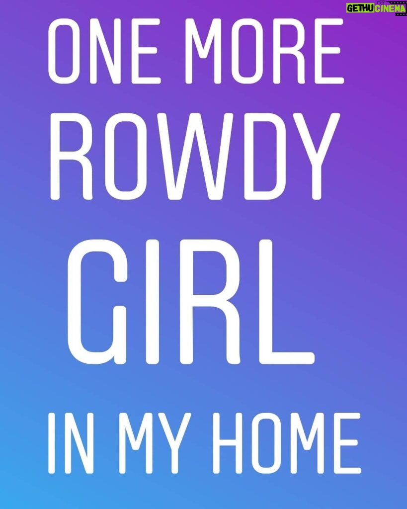 Vishwa Raghu Instagram - PRANAVI ME n my 'Rowdy girl' 🕺🕺🕺😍😍😍😍😘😘😘👏👏👏👏@pranaviacharya 🤗🤗🤗😘😘😘