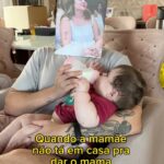 Vitória Moraes Instagram - Seja mama do peito ou mamadeira, nada é melhor que no colo da mamãe tá, aí o papai que lute pra se virar KKKKKK 💜