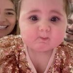 Vitória Moraes Instagram - Mensagem de ano novo da chefinhaaa 2023 foi muito especial pra gente, nossa pequena nasceu e junto com ela nossa marca @seubabytube é a gente não poderia deixar de vir aqui agradecer todos vocês que estão com a gente nesse sonho. 2024 chegou e junto com ele muitaaaaas ideia, planos e sonhos que já já a gente vai contar. Feliz ano novooo mãããã