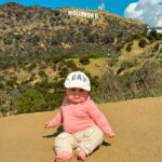 Vitória Moraes Instagram - Curtindo um parque e brincando na grama e na terra em Hollywood, vê se não é metida essa menina! Hollywood, California