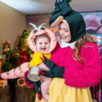 Vitória Moraes Instagram - Feliz dia das crianças minha princesa! Sempre vamos fazer de tudo por você, pra te ver sorrir, pra te incentivar, pra realizar seus sonhos e te ver feliz! Já que você realizou meu maior sonho, que era ser sua mãe! Eu te amo minha preciosidade, minha vida! E papais, deixem as crianças serem crianças, temos tempo pra tudo nessa vida, mas a infância nunca mais volta e são as que mais deixam memórias afetivas! Feliz dia das crianças pra todas ♥️