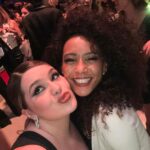 Vitória Moraes Instagram – Que dia incrível! Tantas mulheres,  representando seus países, suas raizes, que orgulho estar aqui! Obrigada @lorealparis, é uma honra ♥️ Que desfileeeeee! Torre Elfel Paris