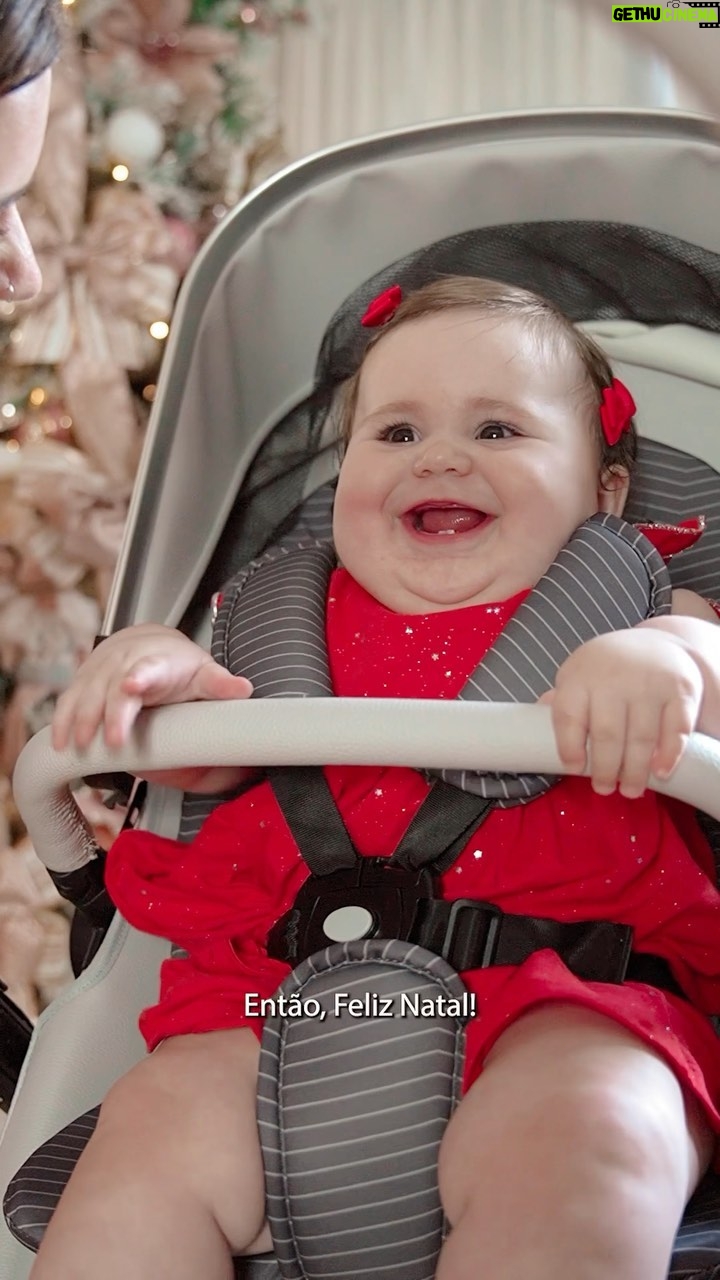 Vitória Moraes Instagram - Gente esse é meu primeiro Natal com a Lua e é muito especial para mim! ❤️🎄 A Litet @litetoficial e eu queremos desejar muita emoção, amor, encontros e alegria para vocês nesta data! Feliz Natal! Litet, por uma vida com mais colo! #Litet #PorUmaVidaComMaisColo #EnxovalDoBebê #MaisColoLitet #publicidade