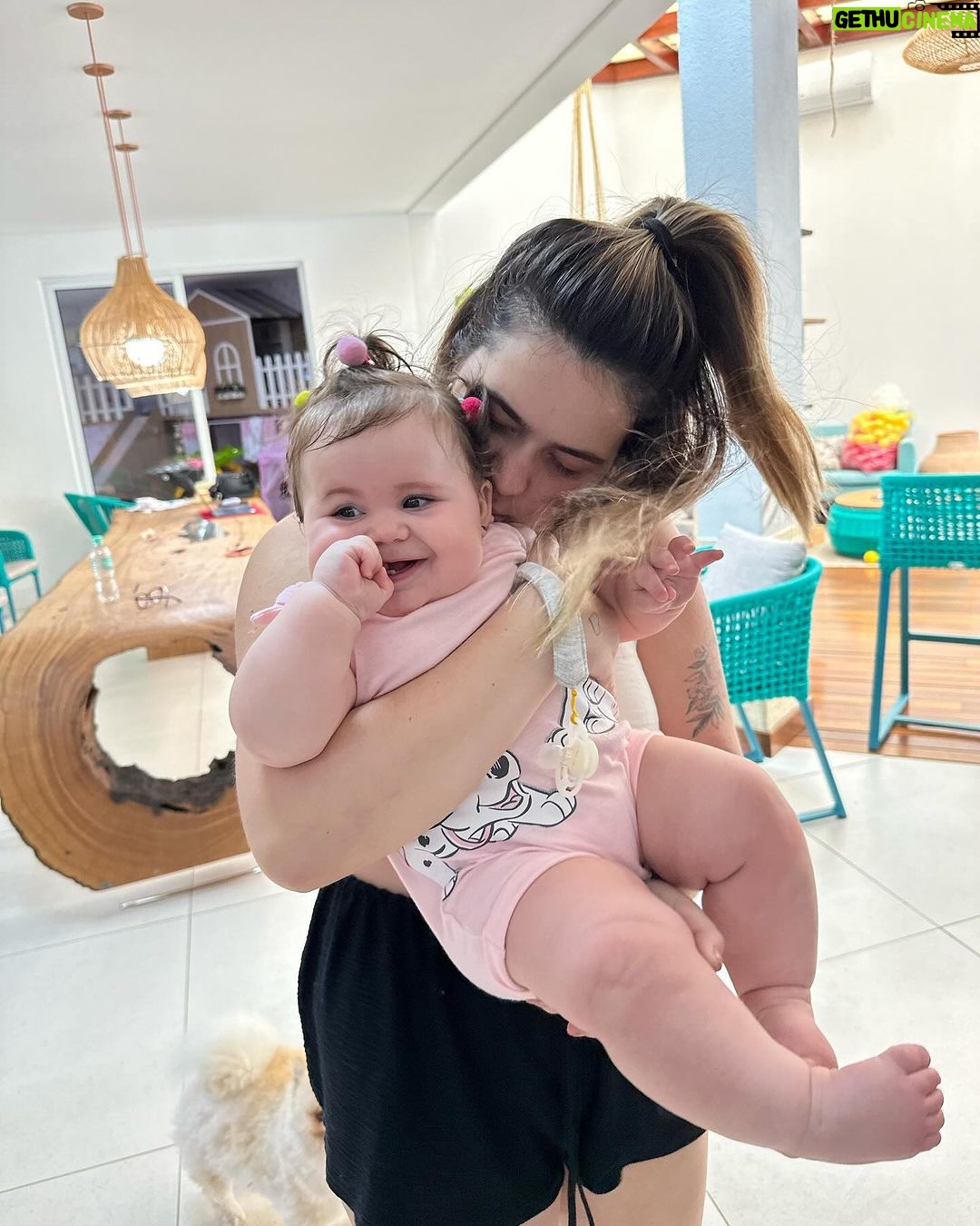 Vitória Moraes Instagram - Sentimento de fim de feriassssss ☀️☹️♥️