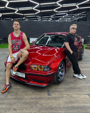 Vitaliy Gostyukhin Instagram - Готова к выдаче ! «Сосательная конфетка» . Ребята сделали бомбу . Долго , но это того стоило. @dimagordey