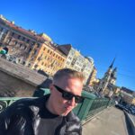 Vitaliy Gostyukhin Instagram - Видали такое ? Хорошая погода в Питере 😃 Saint Petersburg, Russia