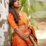 Vithika Sheru Instagram - Elegance Is When The Inside Is As Beautiful As Outside 🧡 Outfit - @bhargavikunam PC - @kedar.photography